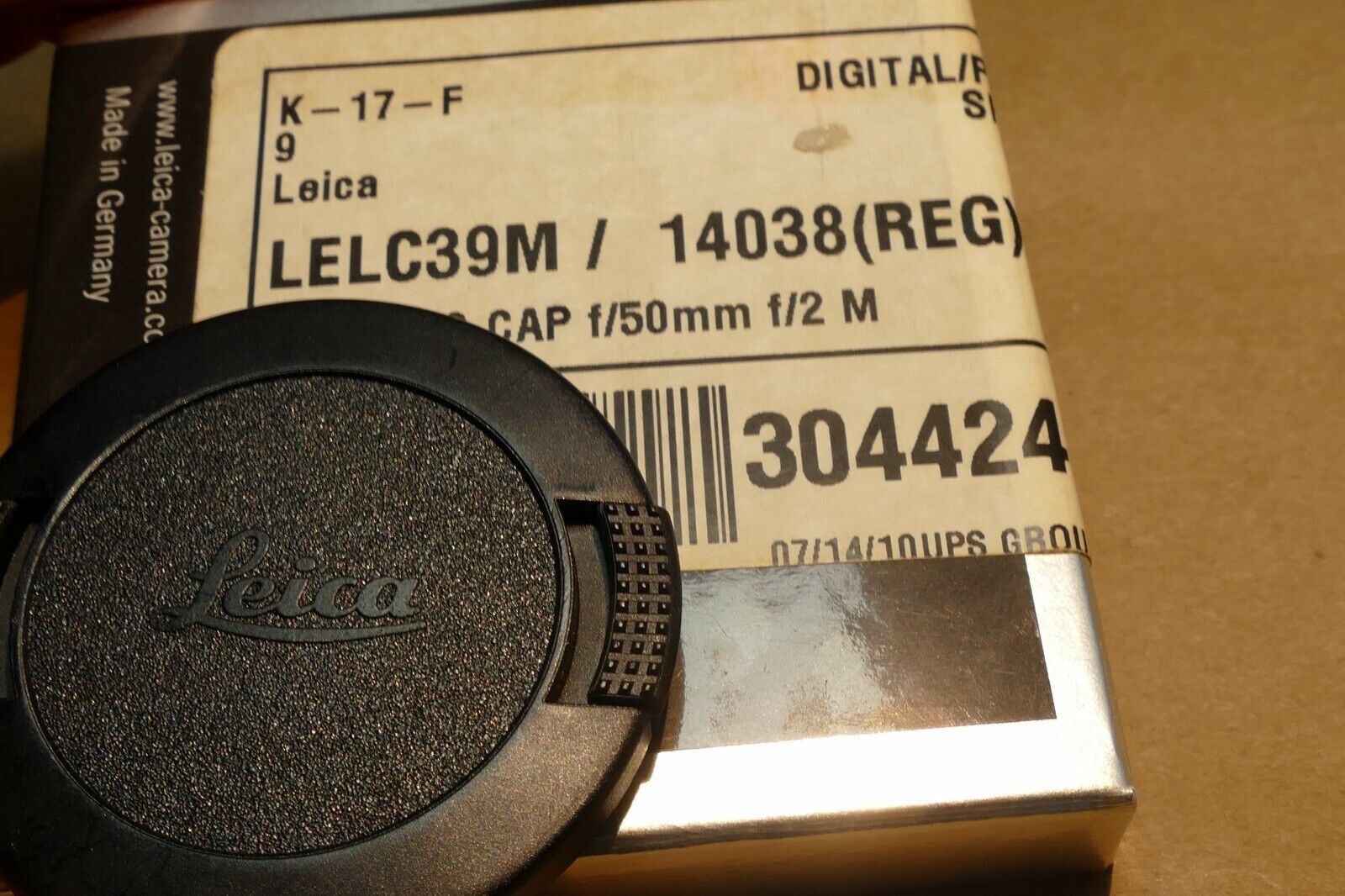 E39 39mm Leica Leitz Front Lens Cap for M 50mm 35mm f2 14038 LELC39M