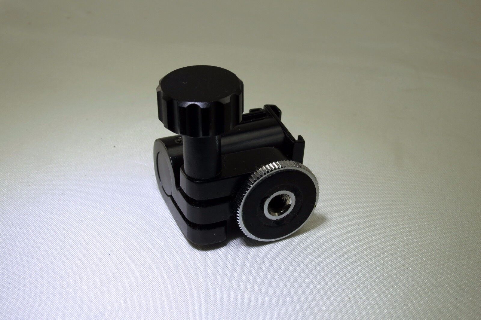 Revolving Tripod Adapter for flash