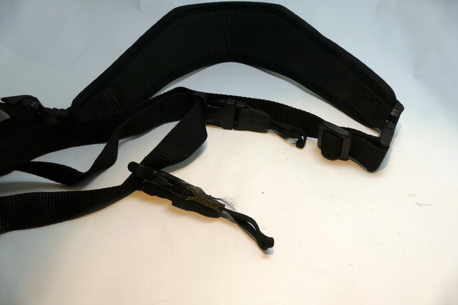 Optech  USA Padded Shoulder Strap Quick release buckles black sturdy neoprene