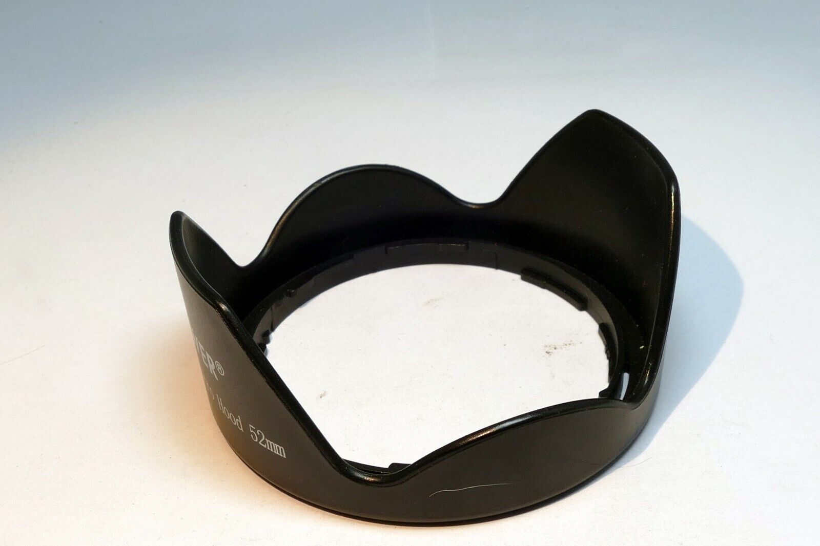 Bower 52mm Lens Hood Tulip Rev Pro Shade Twist on type bayonet