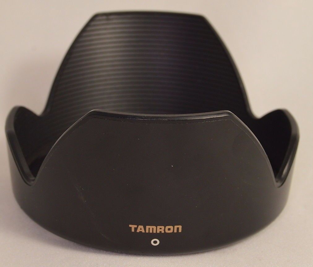 Tamron 1D3FH plastic Lens Hood Made in Japan for 28-105mm f4-5.6 AF zoom