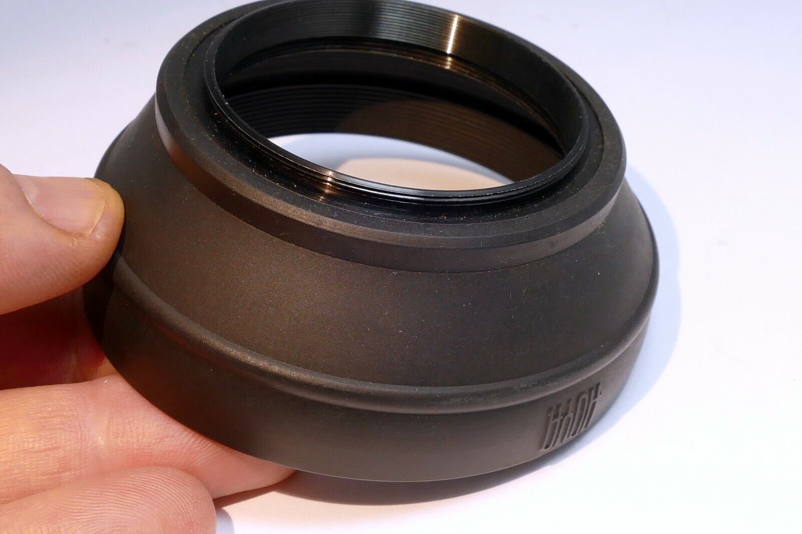 HOYA  Lens 52mm Rubber Hood shade 50mm  f1.4 f1.8 f1.2