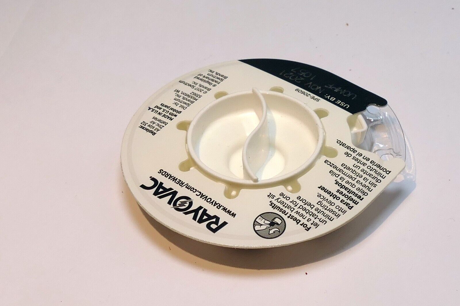Rayovac Size 13  Hearing Aid Battery Pack of 8 / 1.45v - New; Exp. Nov. 2021