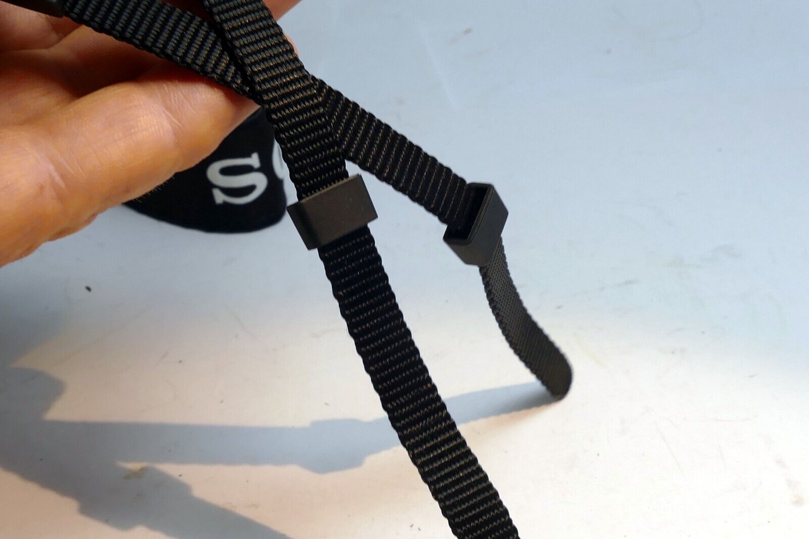 Sony Alpha a7 Shoulder Camera  Strap Nylon canvas -  Genuine OEM