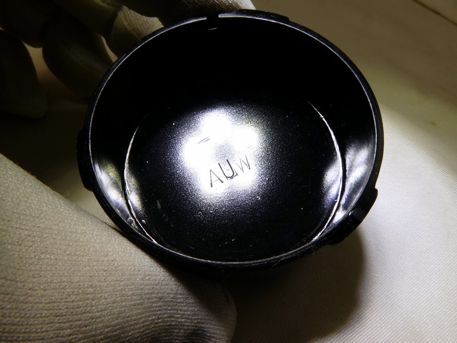 "AUW" Rear Lens Cap (unknown brand)