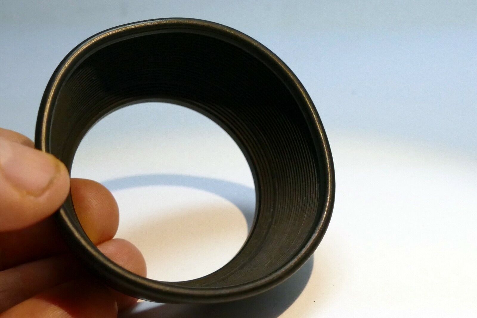 Olympus OM 85mm f2.0 100mm f2.8  lens hood shade for OEM Genuine rubber Zuiko