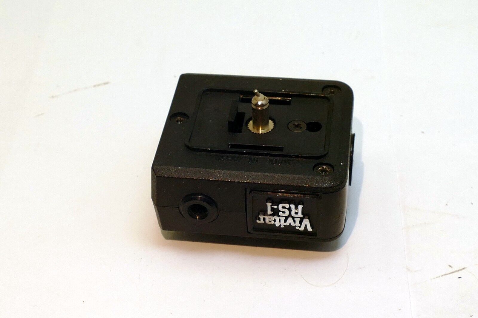Vivitar Remote Sensor RS-1 Flash Shoe Mount adapter
