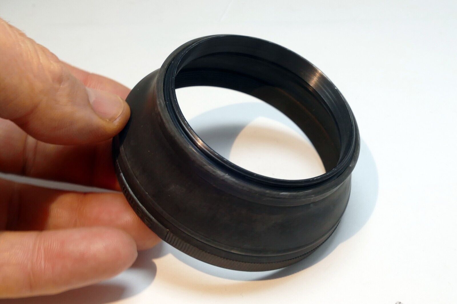 58mm Rubber Lens Hood Shade Single threaded collapsible