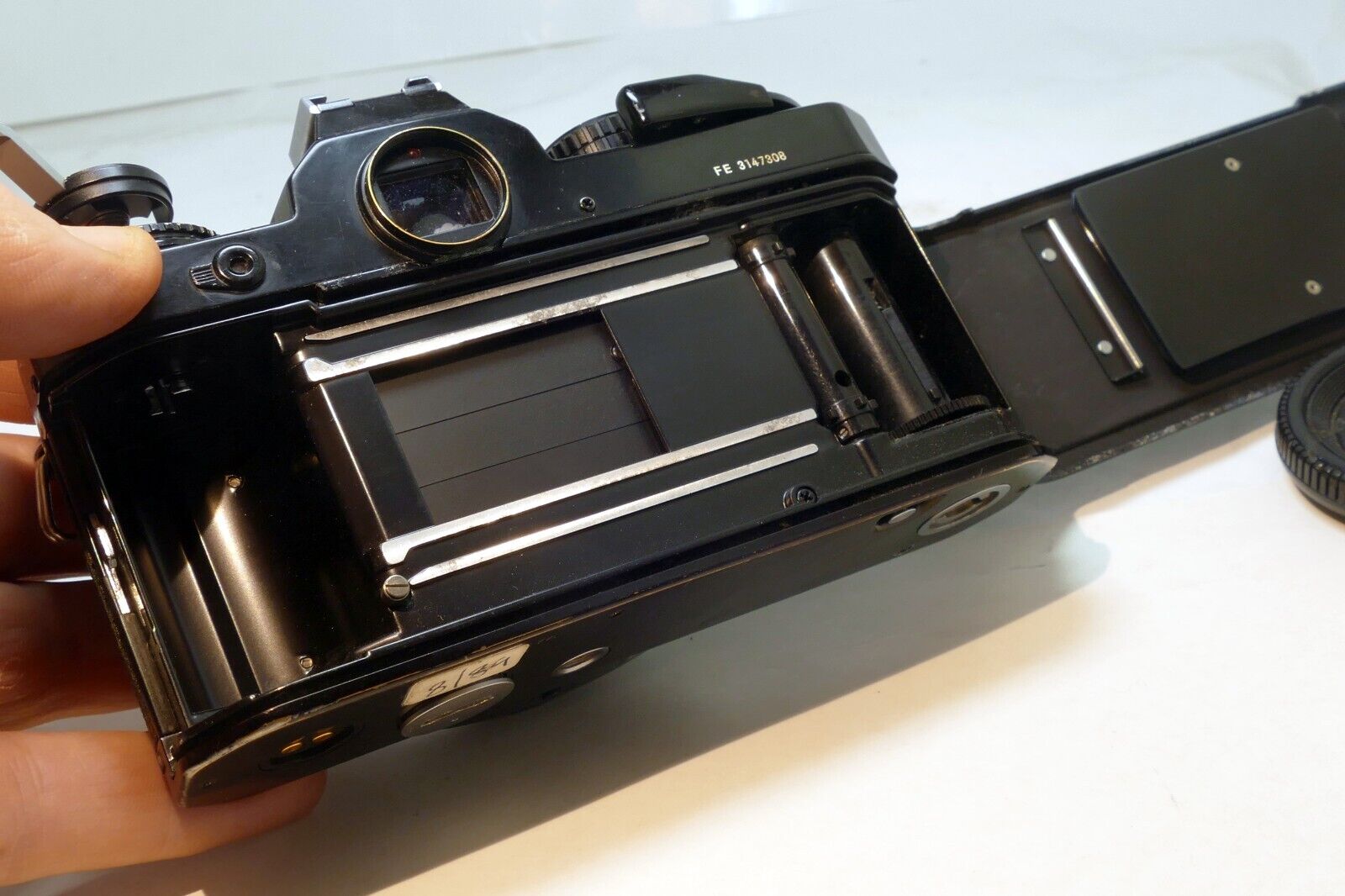 Nikon FE Black 35mm SLR Film Camera Body Only - tested, works good