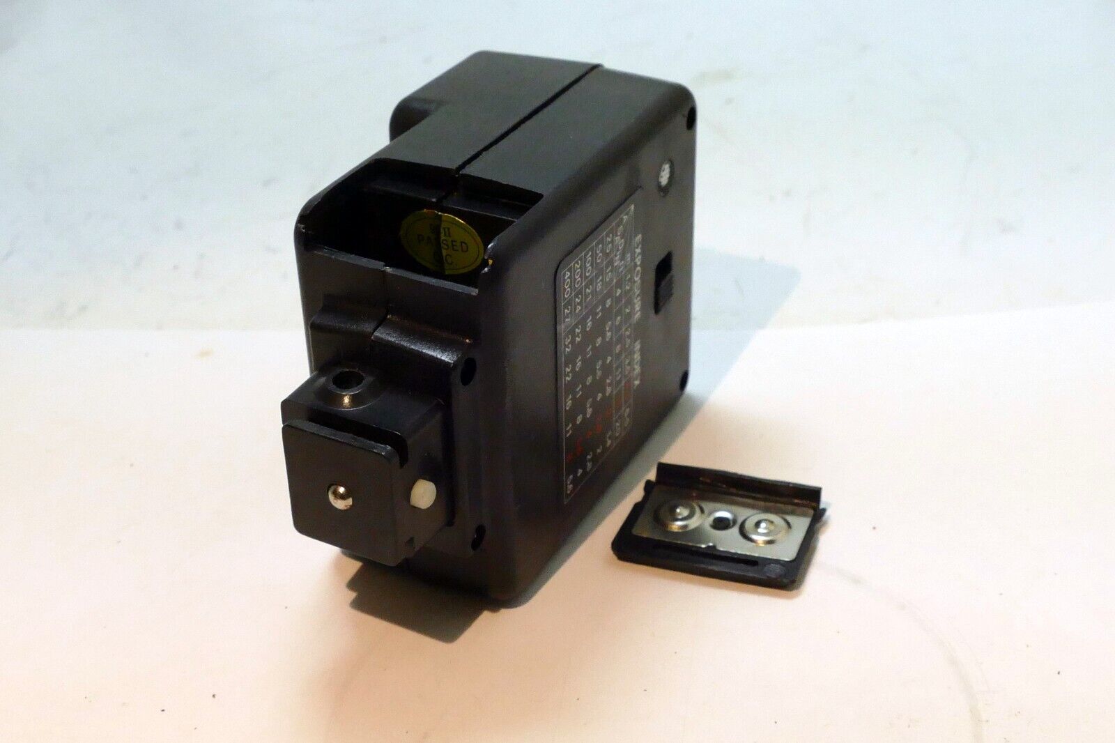 Prinz Electronic 330-23 Hot Shoe Flash  slave / missing PC sync cord
