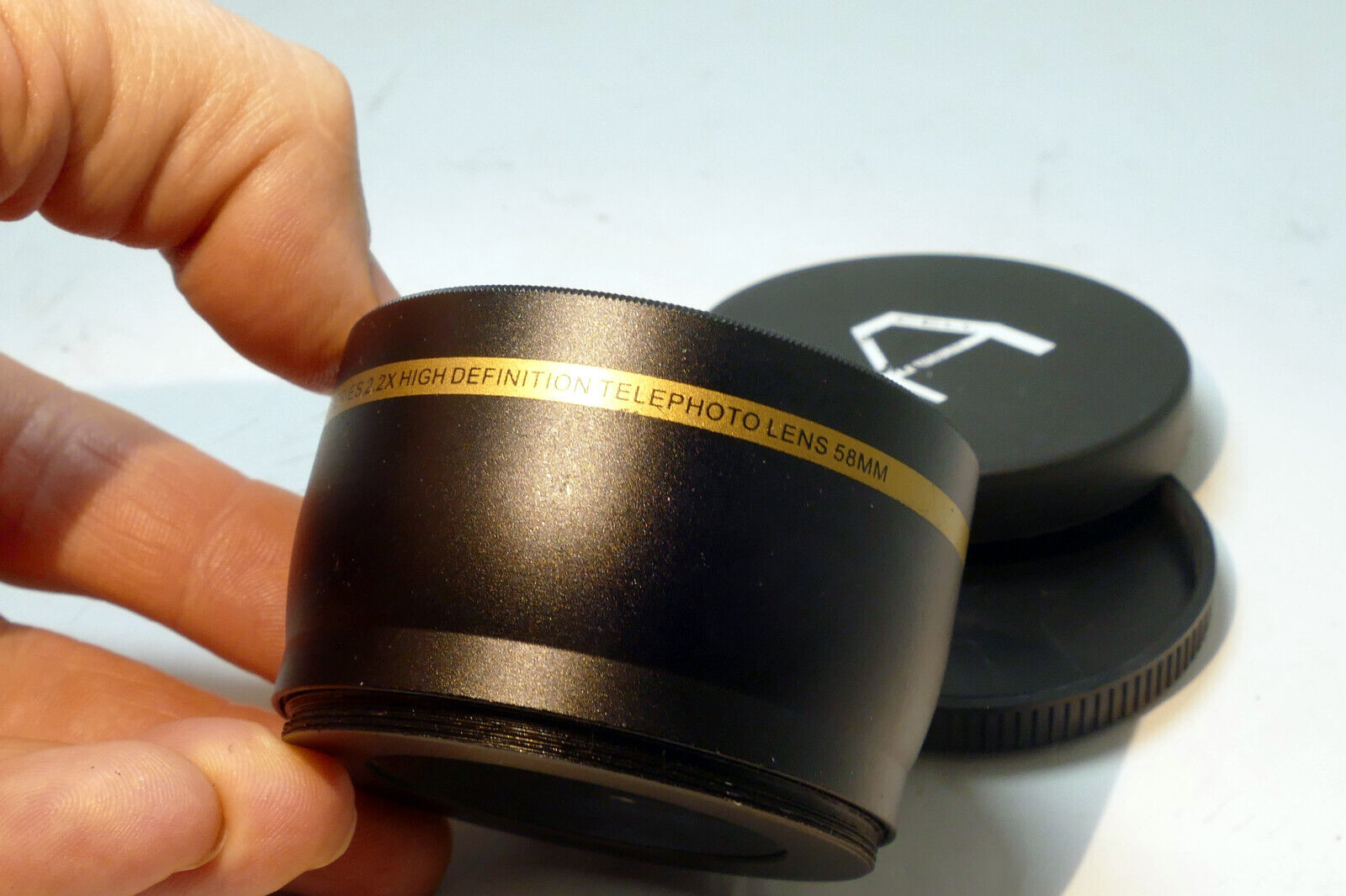 Acell 2.2X HD AUX Telephoto Lens with macro for 58mm rim threaded for 18-55mm IS