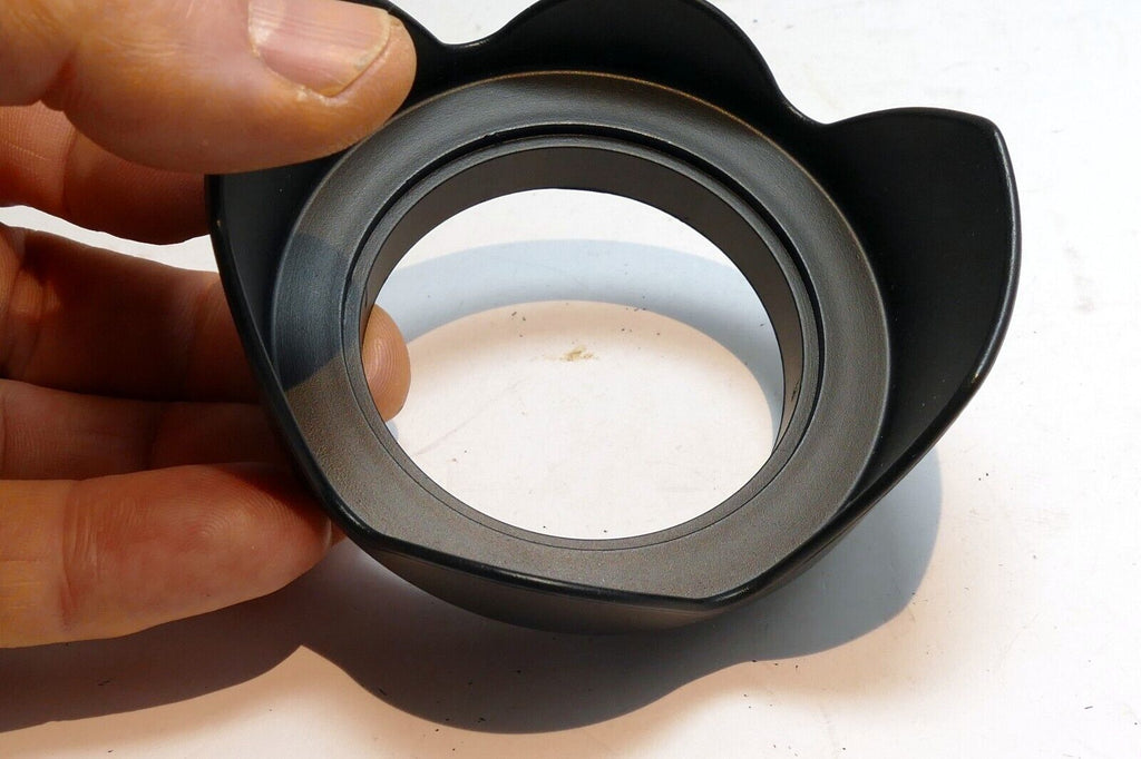 58mm Petal Lens Hood Shade   threaded screw flower tulip petal shaped