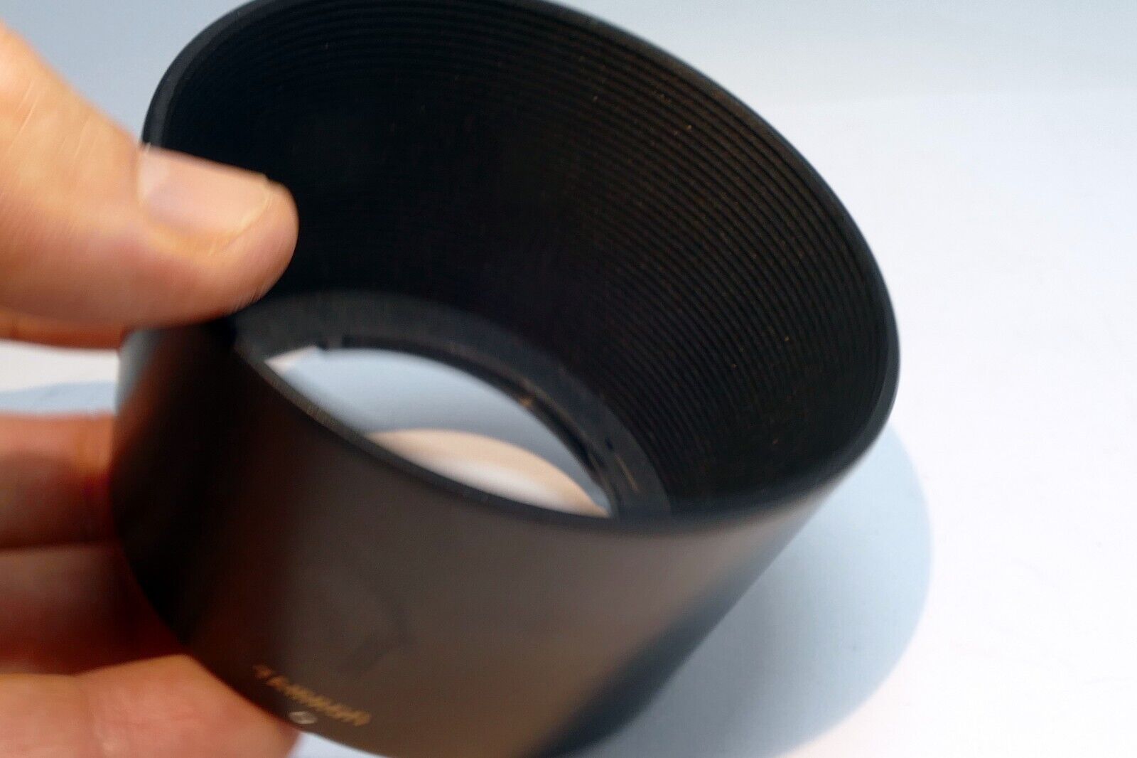 Tamron 1D2FH Lens Hood Shade  100-300mm f/5-6.3 Macro AF  (55mm rim) Genuine OEM