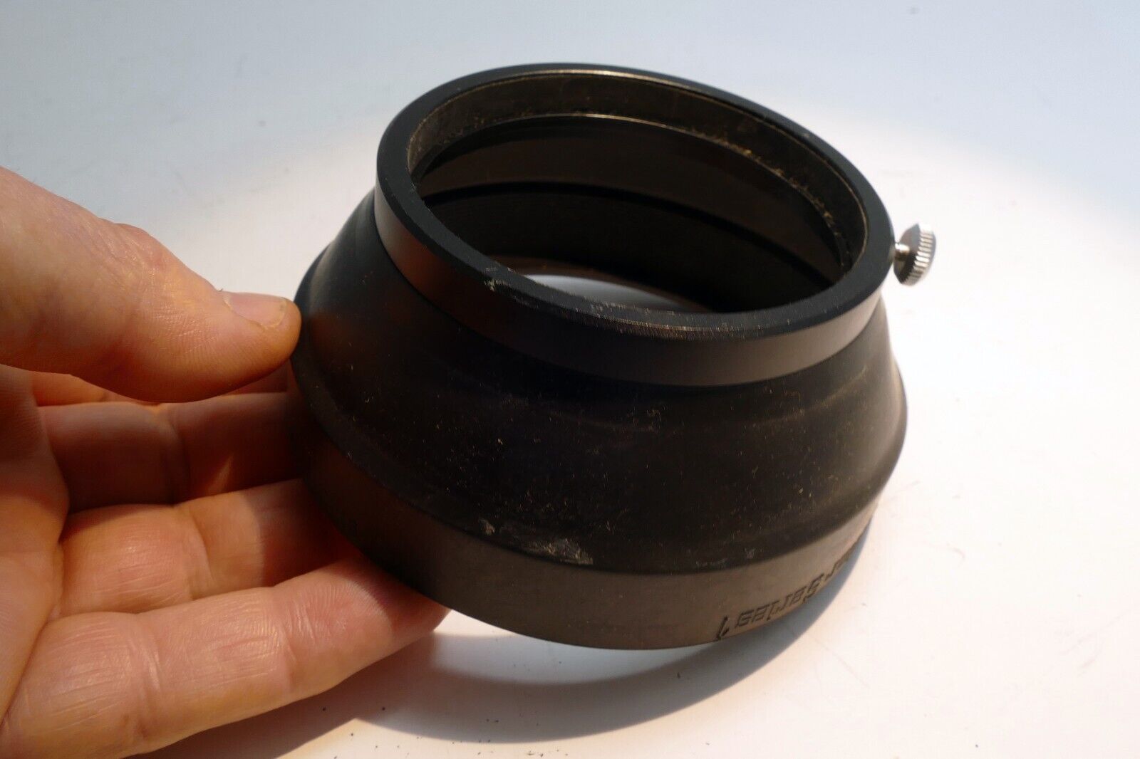67mm Lens Hood Shade slip on type for 70-210mm f3.5 Vivitar series 1