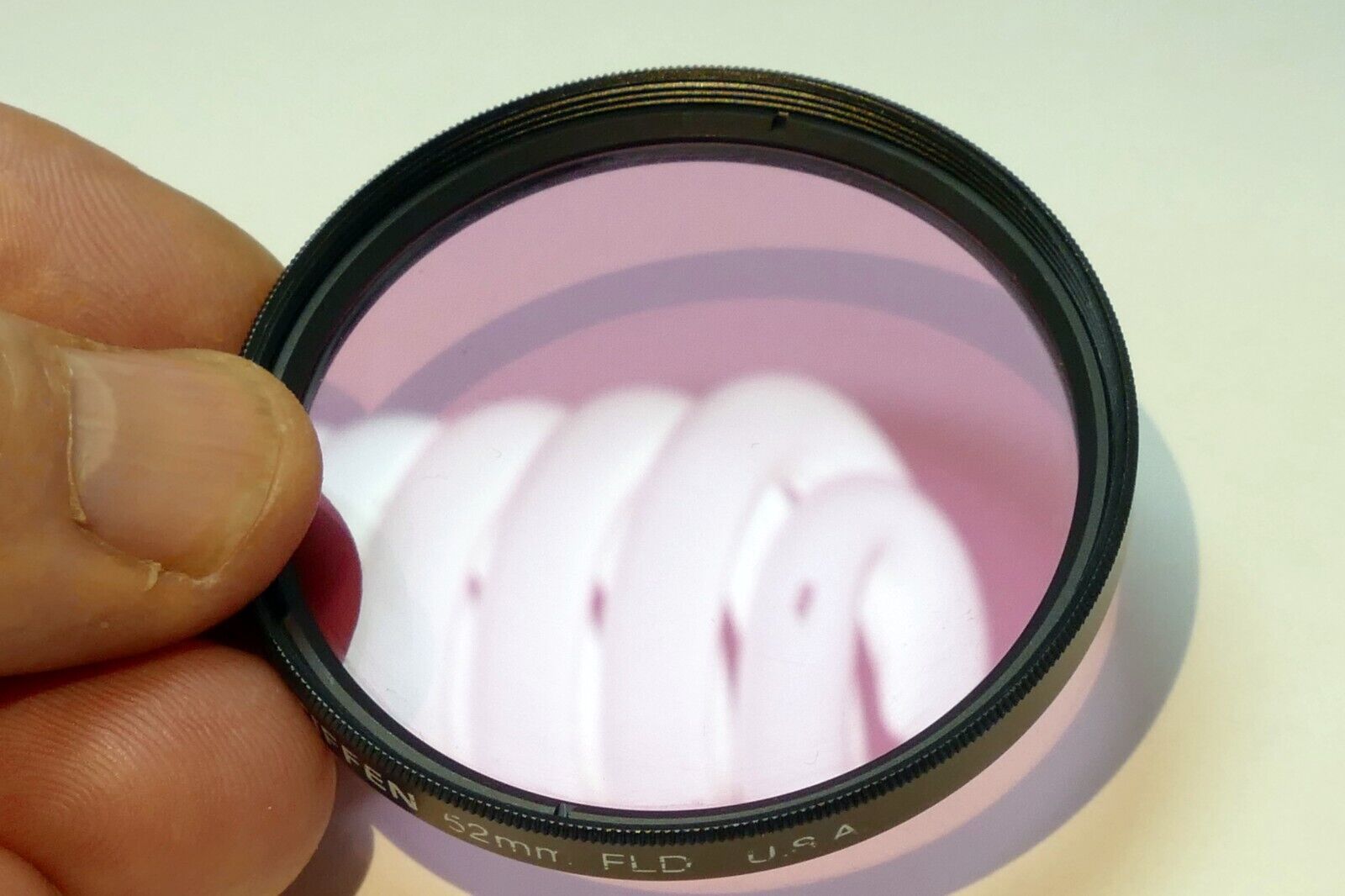 TIFFEN 52mm Filter FLD F-LD  made in USA Fluorescent for Daylight Film