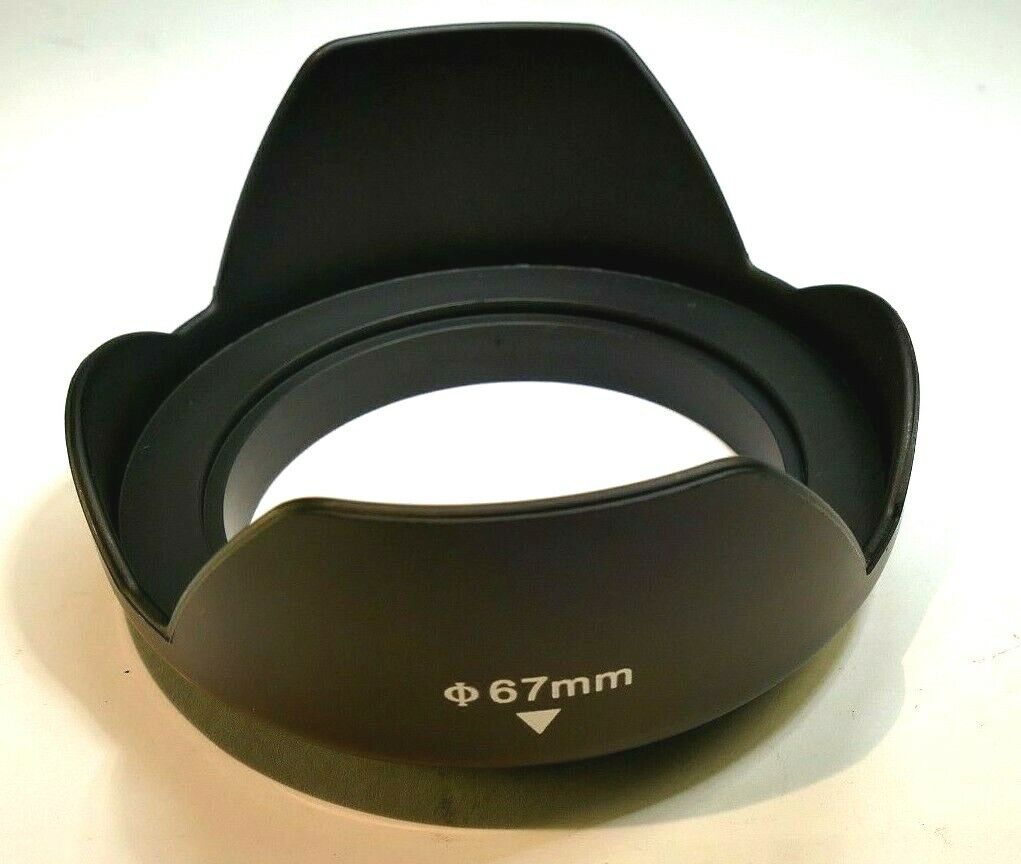 67mm Screw in Petal Lens Hood Shade for 18-200mm lens