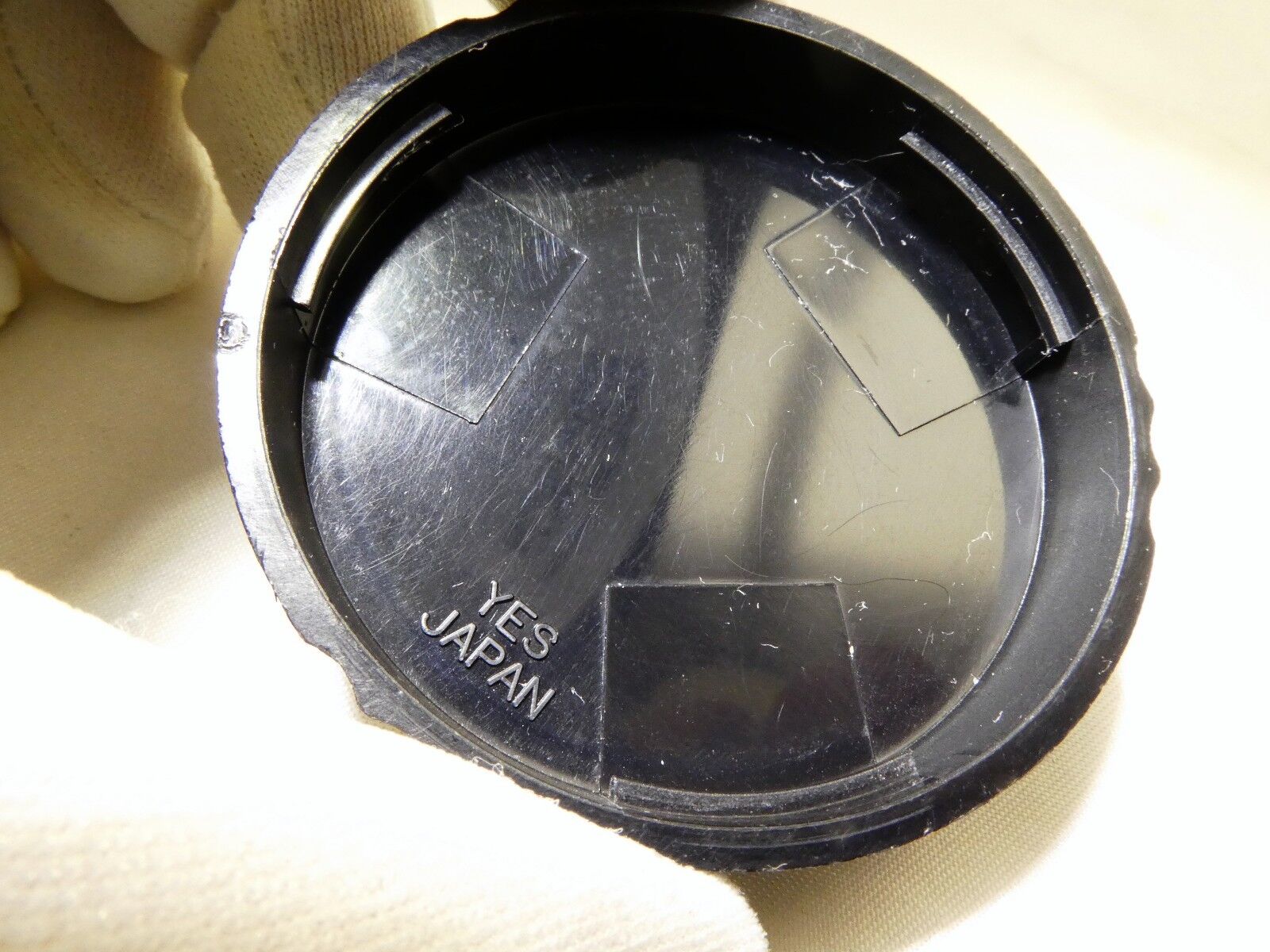 YES Rear Lens Cap  for Canon EOS EF  lenses