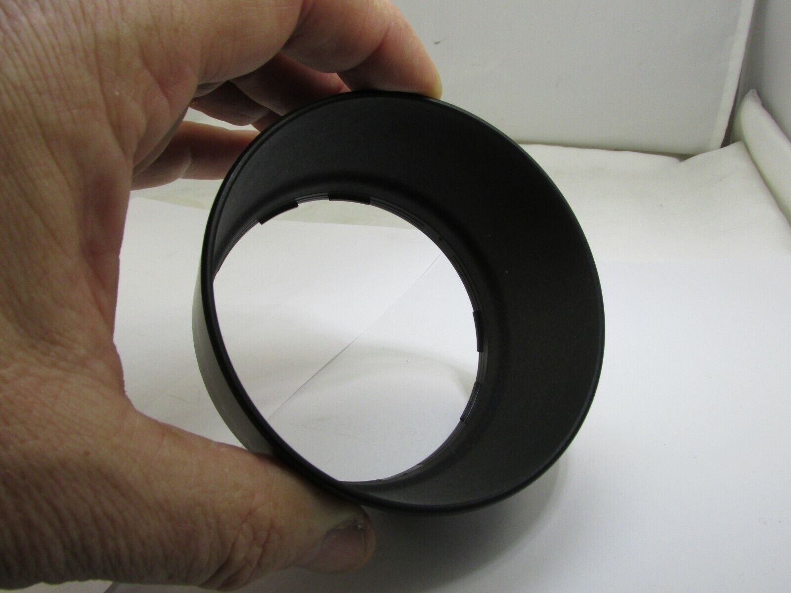 Lens Hood Shade adapter unknown brand twist on type 75-76mm ID telephoto