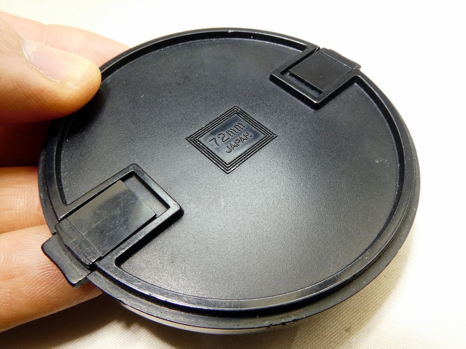 TAMRON Adaptall 2  72mm Lens Front Cap snap on type