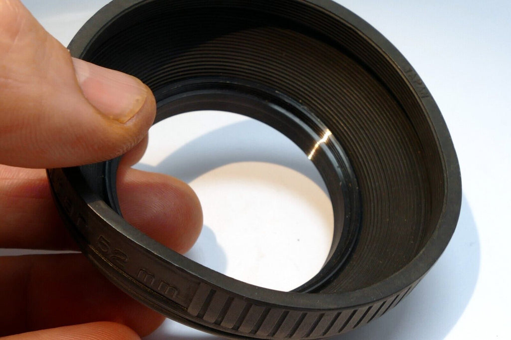 Vivitar 52mm  Rubber Lens Hood Shade double  threaded for 50mm f1.4