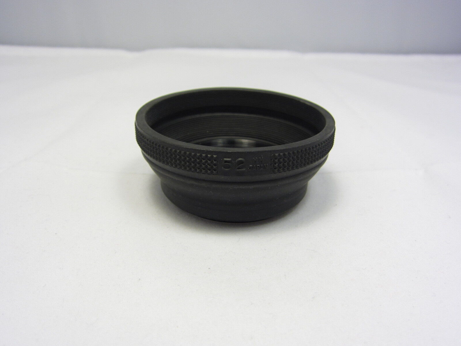 Used Unknown Brand 52mm Collapsible Rubber Lens Hood