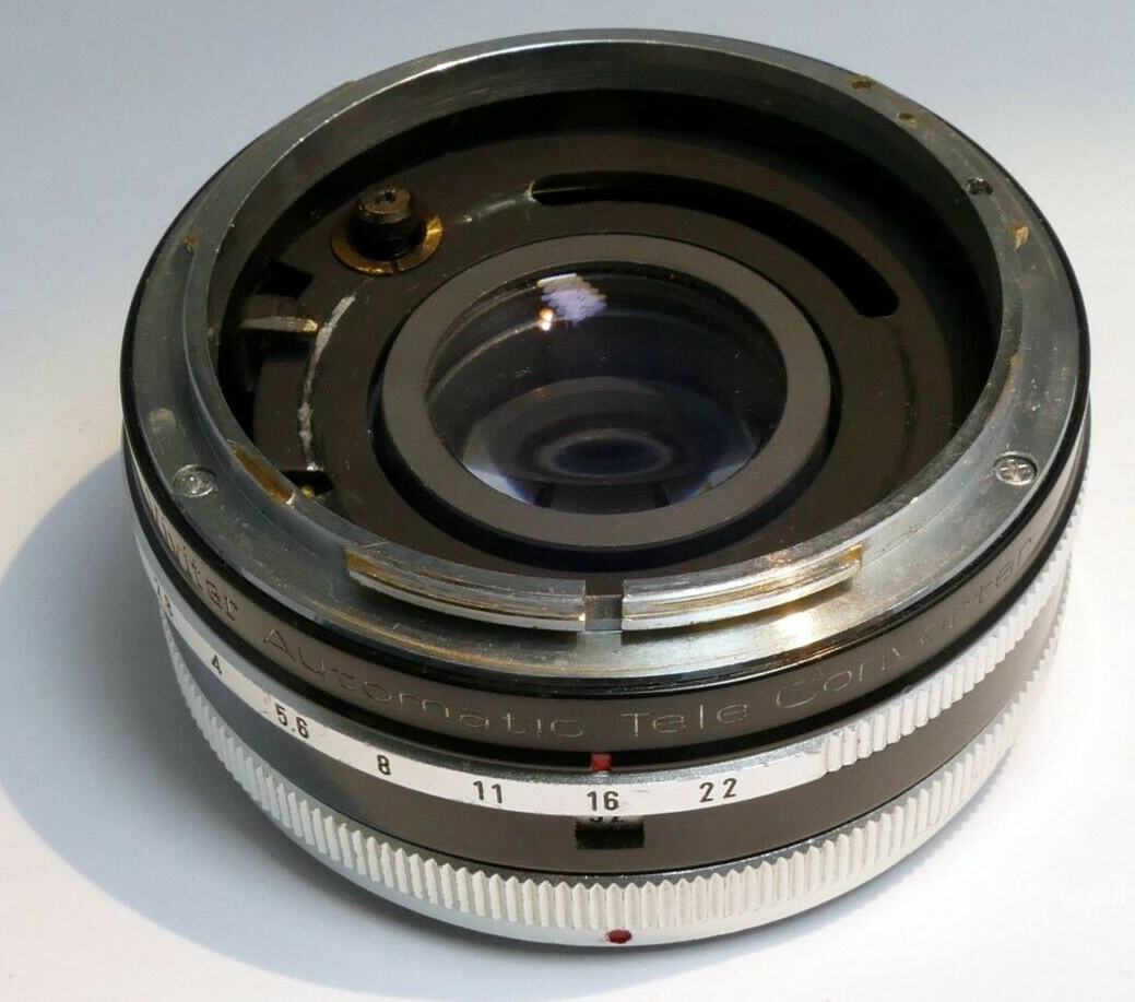Vivitar 2X-4 Teleconverter lens  for Canon CA FD mount  manual focus AE-1