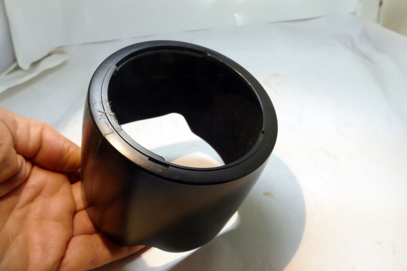 Canon EW-83F Lens Hood For EF 24-70mm f/2.8 L USM Genuine OEM- Damaged w/ Crack