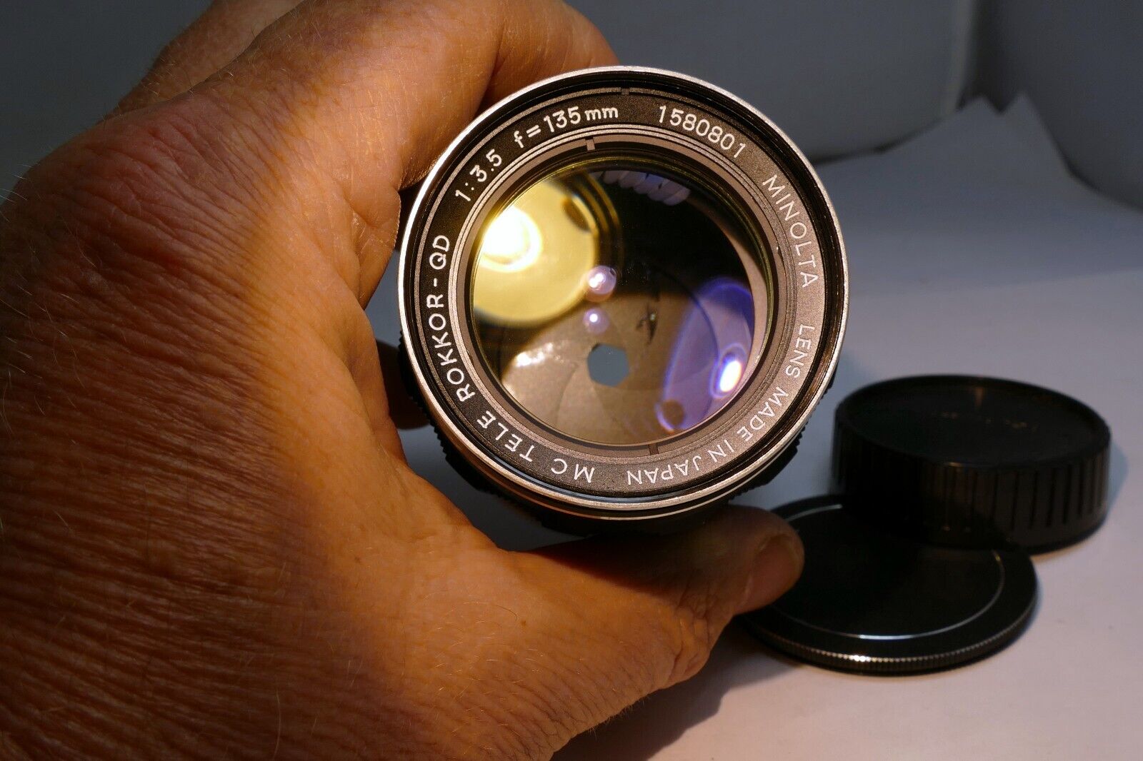 Minolta MC Tele Rokkor QD 135mm f3.5 Lens - AS IS with aperture oil stuck