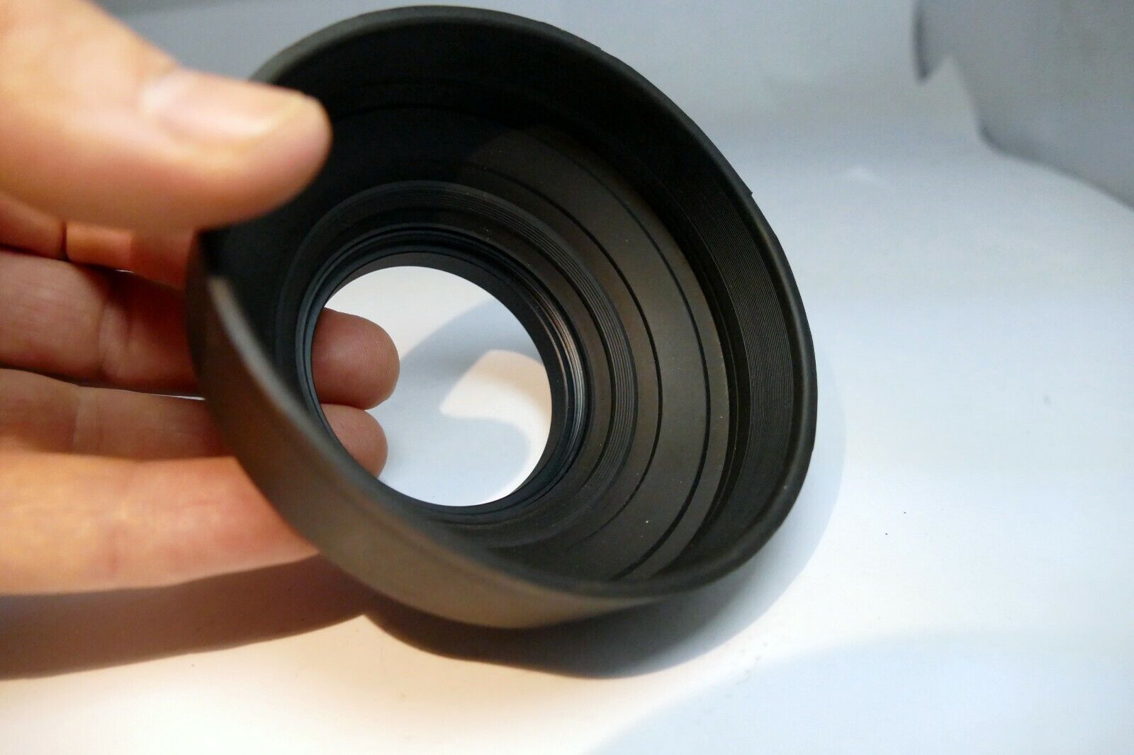 55mm rubber lens hood shade 3-way telephoto and wide angle 28-135mm