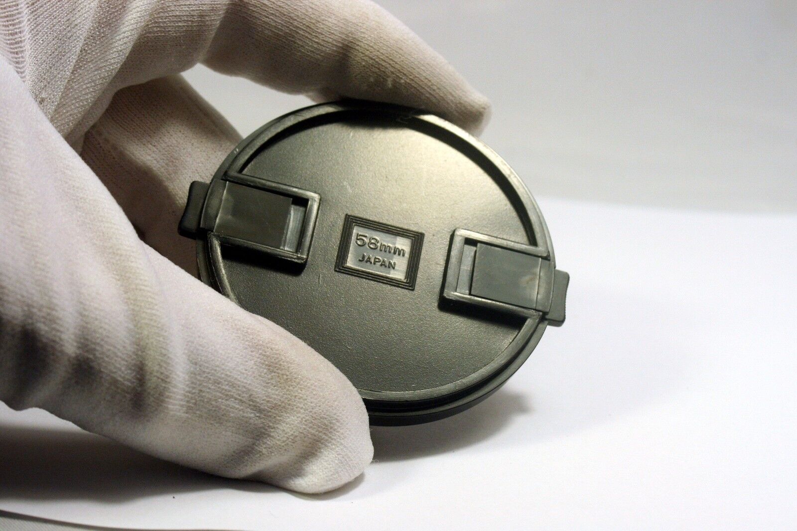 Promaster Front lens cap 58mm vintage Snap on type