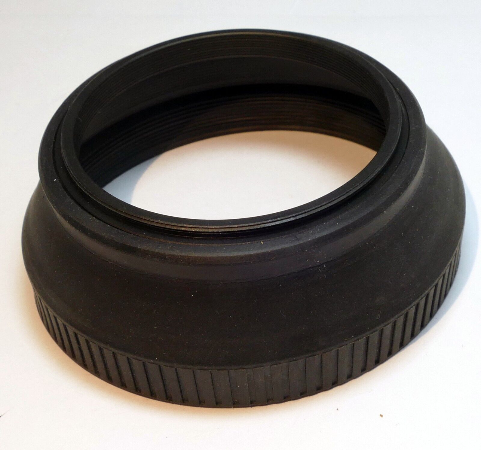 67mm Rubber Lens Hood Shade double threaded telephoto for 200mm