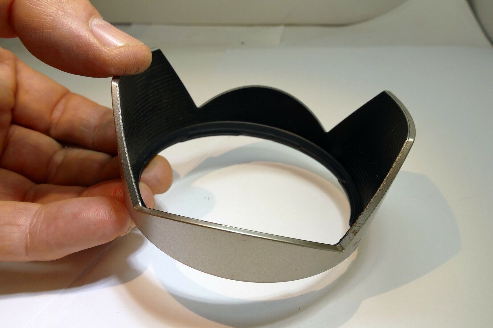 Lens Hood Shade for Tokina  28-210mm f4.2-6.5 aspherical IF Promaster