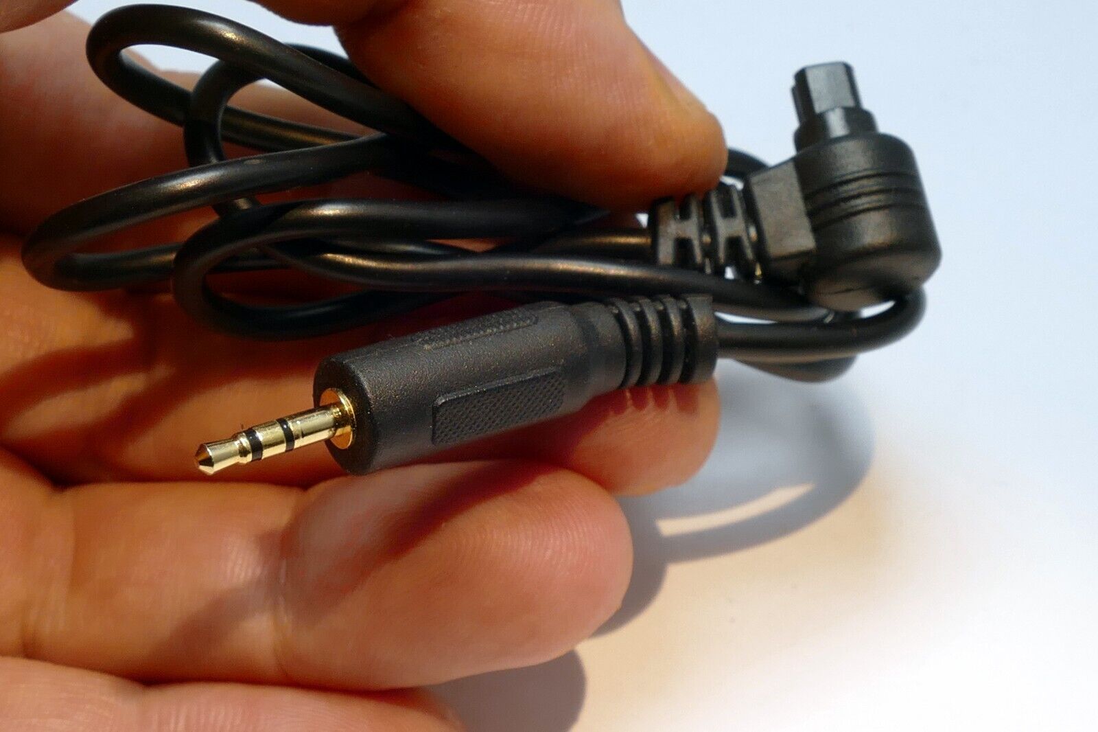 2.5mm Male to camera Audio Microphone Cable 1 foot  long adapter