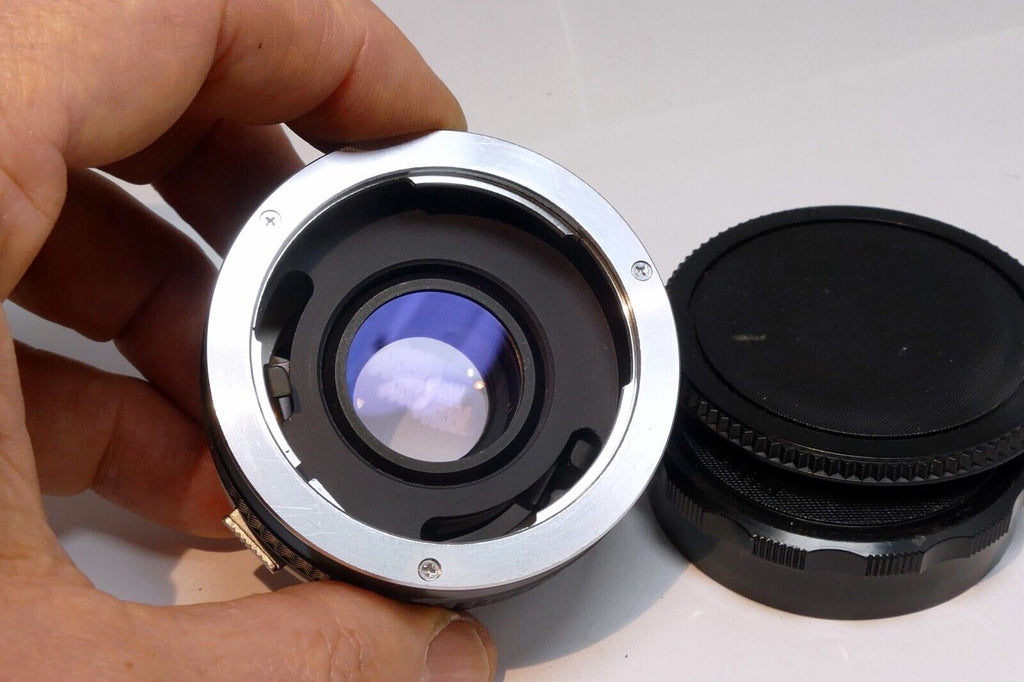 Multi-Coated 2X Lens teleconverter for Olympus OM mount