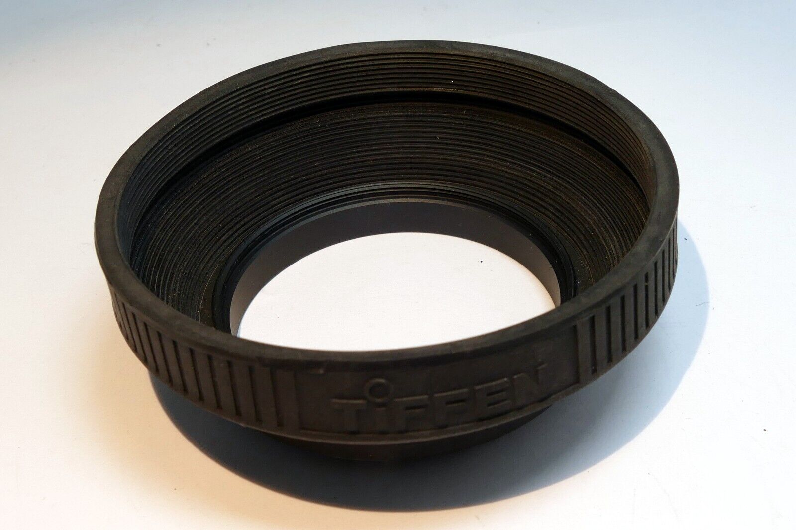 Tiffen 55mm Rubber Lens Hood Shade double threaded collapsible
