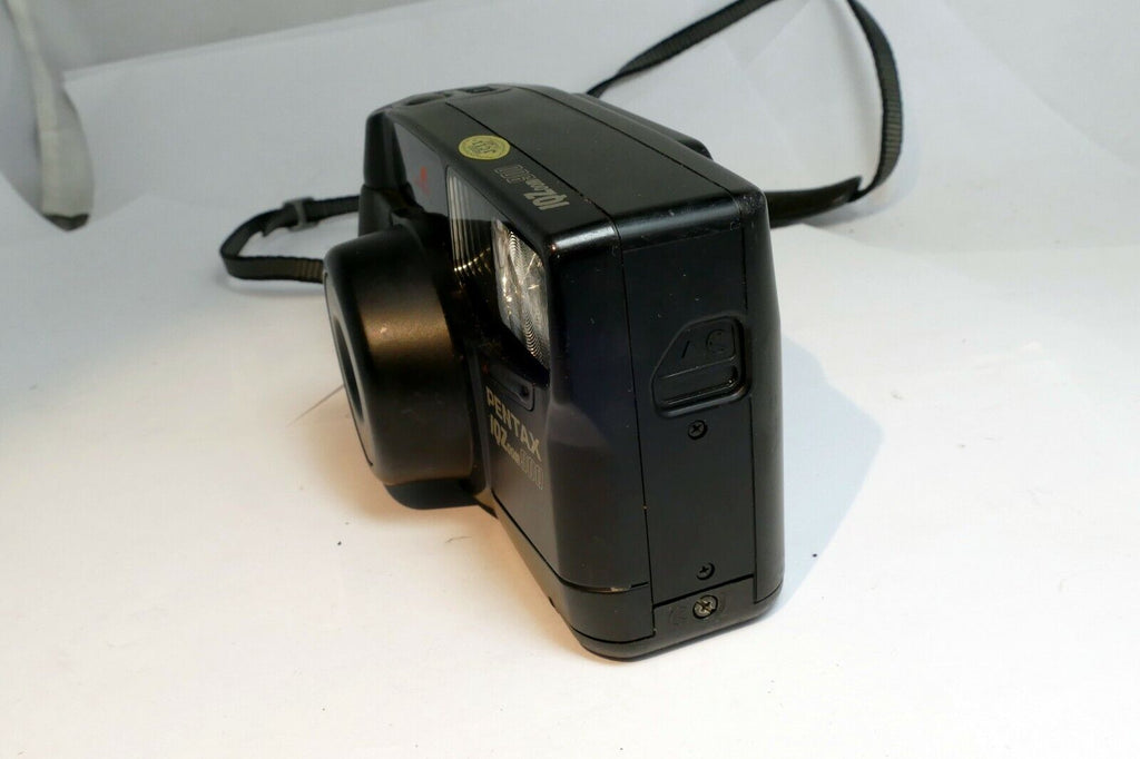 Pentax IQ Zoom 900 35mm camera - untested  -  for parts AS IS