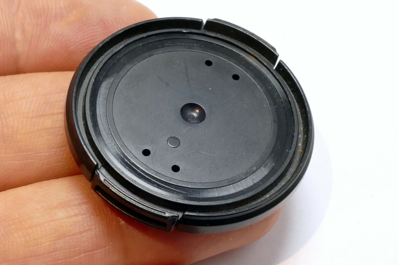 Front Lens Cap LC-37B for 14-42mm II Olympus (missing logo)  37mm