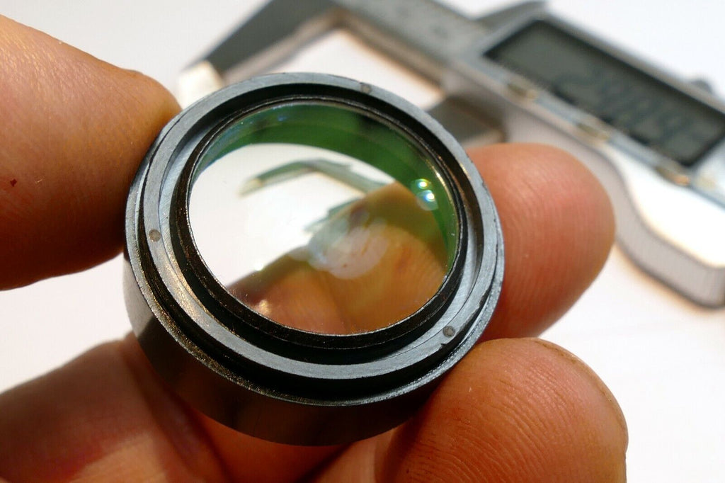28mm threaded   lens with glass diopter