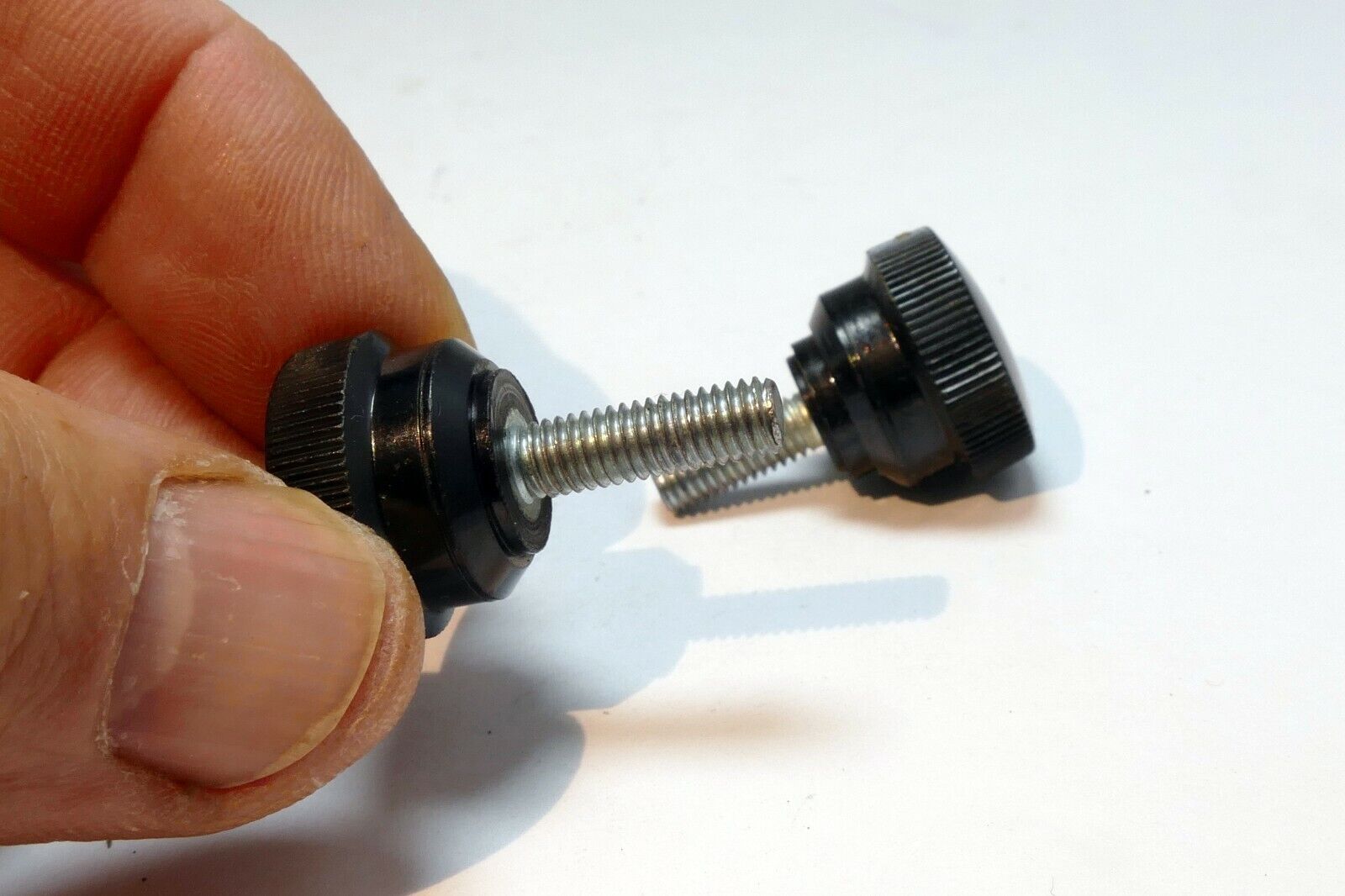 two 4.7mm OD screw for camera clamp for tripod bellows