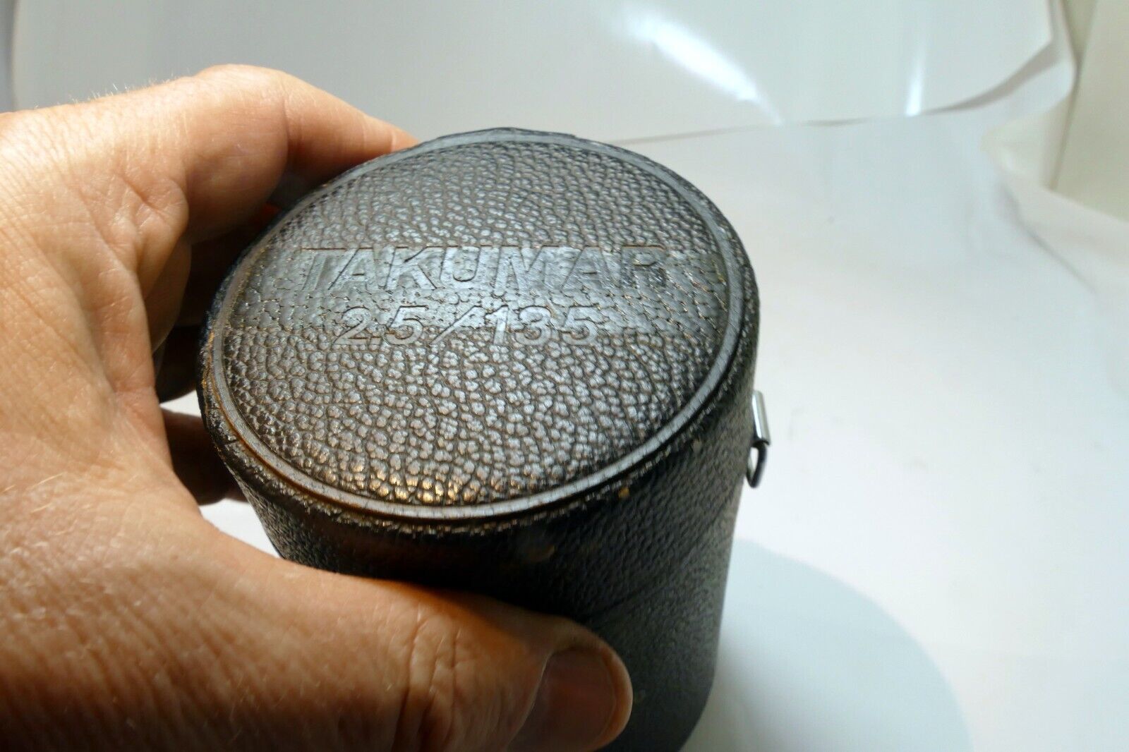 Pentax Hard Case for SMC-Takumar 135mm f2.5 M42 lens (fits 85mm)
