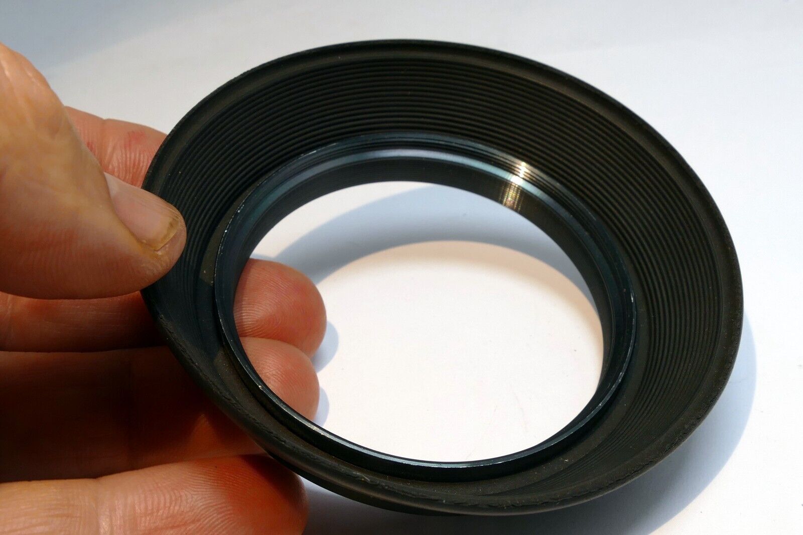 62mm Collapsible Rubber Lens Hood Shade for 70-210mm zoom double threaded