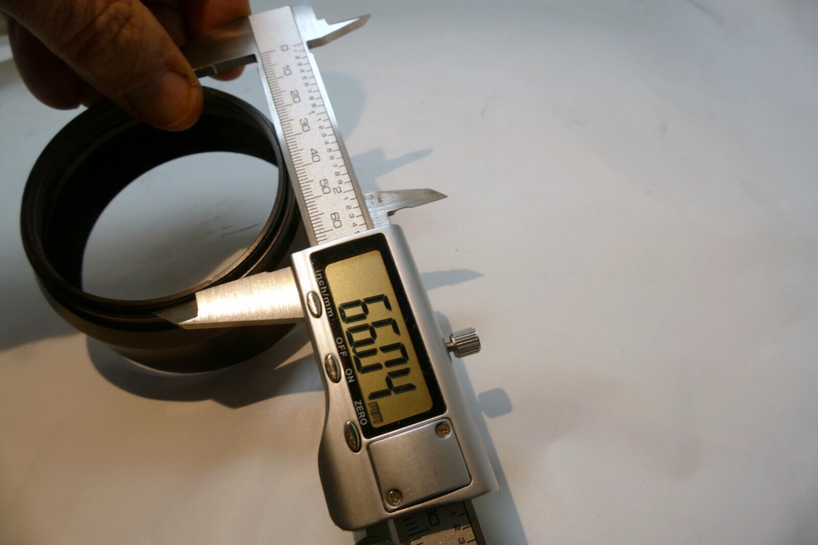 Konica 67mm Lens Hood For Hexanon 200 mm f/ 3.5 Genuine threaded metal