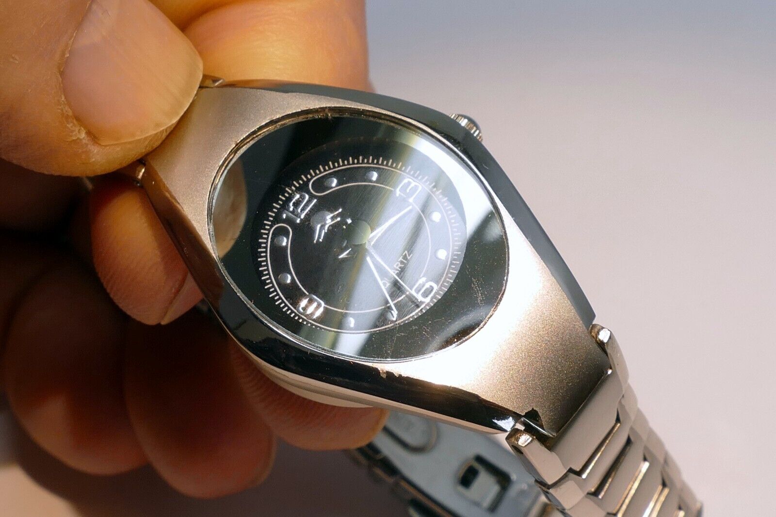 Ladies Black/Silver Tone Quartz Arabic Numerals Watch - Needs Battery