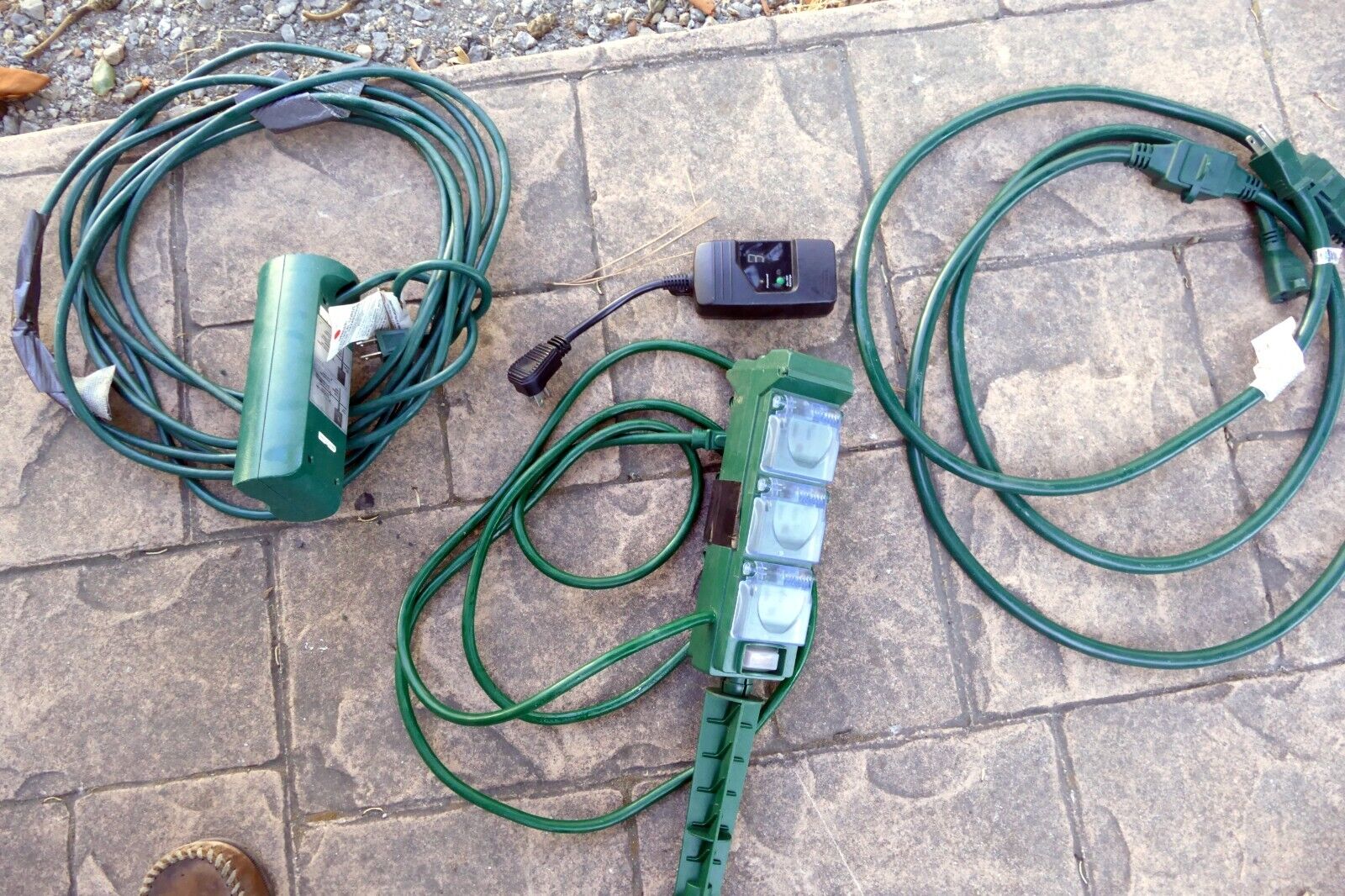 Outdoor Power Strip Stake Timer (Remote Control)  10ft Extension Cord - LOT PACK