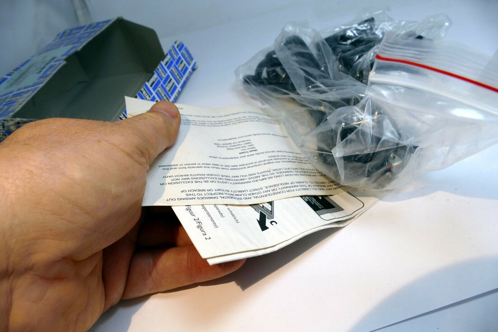 Nikon MH-60 Charger for Nikon EN-EL2 Battery Genuine OEM Original