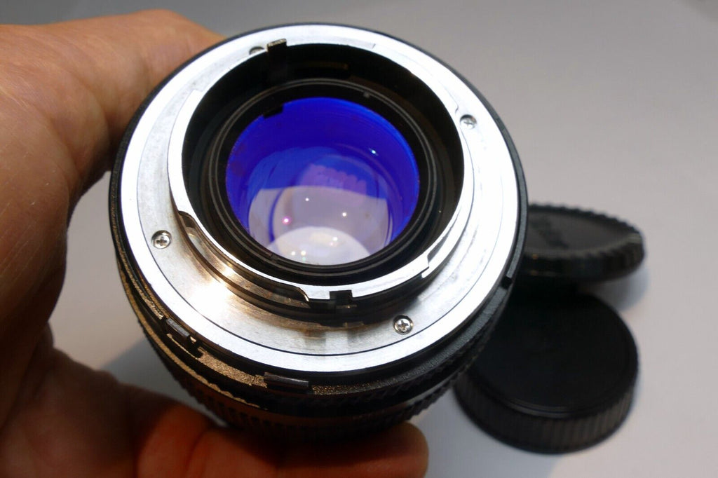 Vivitar 2X Macro Focusing Teleconverter  Minolta MC M/MD Mount  lens