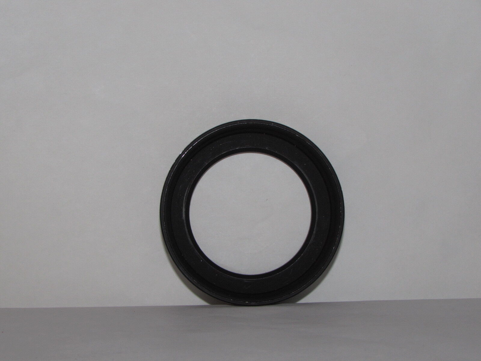 Used 52mm Plastic Lens Hood Screw in type for 35mm f2.8