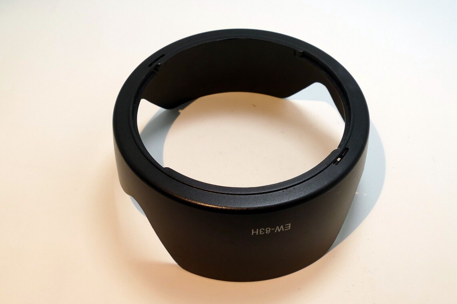 Replacement EW-83H Hood Shade for EF 24-105mm f/4L IS USM LENS