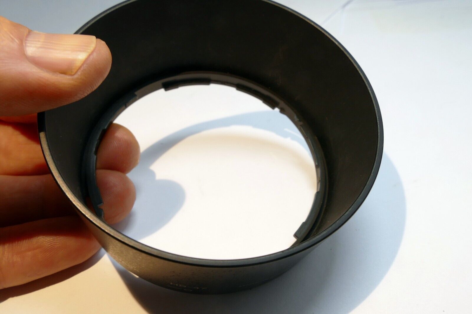 Nikon HB-47 Lens Hood For AF-S Nikkor 50mm f/1.4 AF-S 50mm f/1.8 OEM Genuine