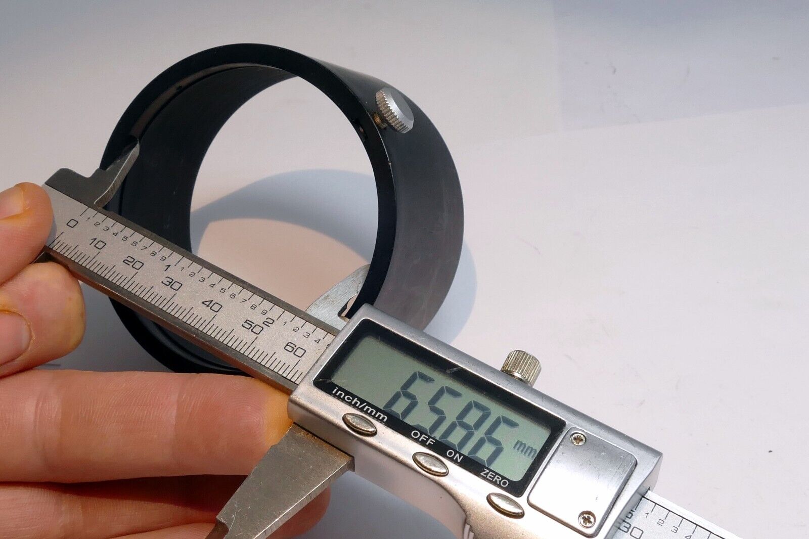 Lens Hood Shade for 62mm rim slip on type 70-150mm 70-210mm